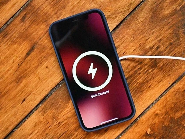 卫辉苹果手机维修分享iPhone 12可以随便充电吗 